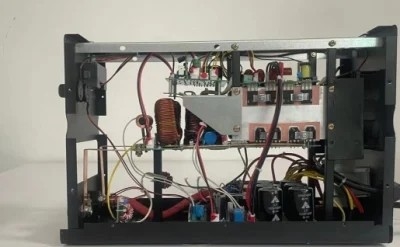 CNC Series Arc Voltage Plasma Cutting Machine Inverter Technology